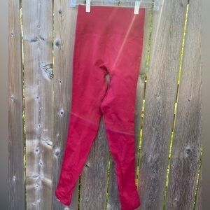 Lululemon zone in tights